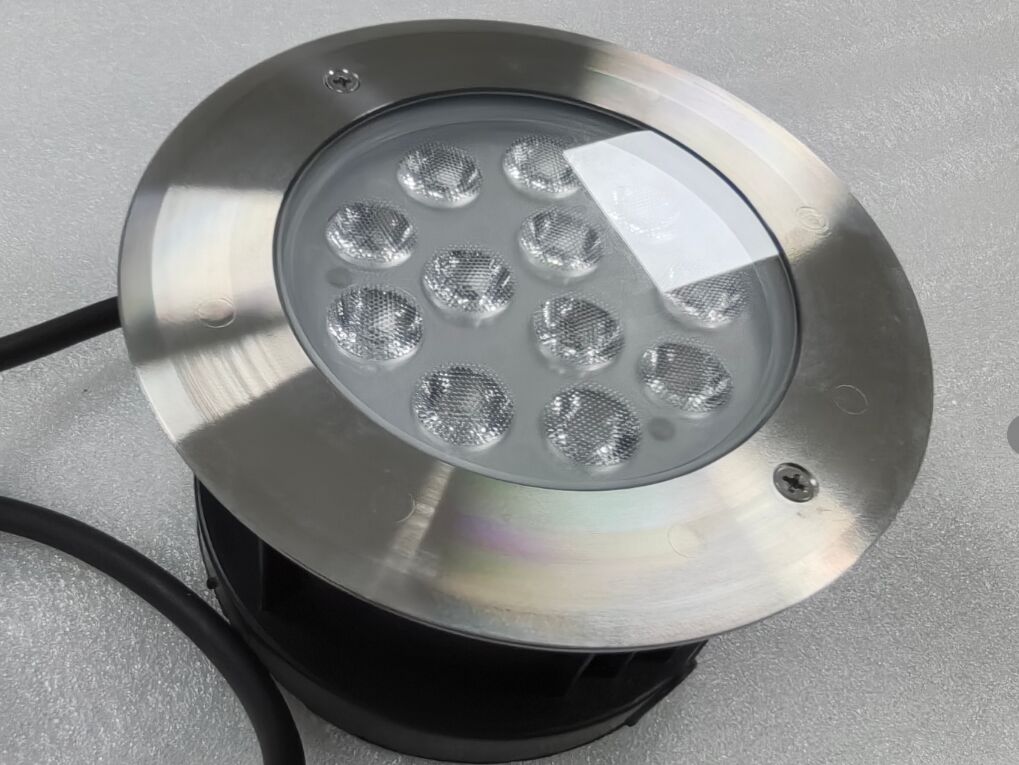 DMX Dali Controle remoto Energia ligada e desligada Luzes de natação submersíveis DC24V LED Iluminação subaquática para piscinas Lagoas e jardins aquáticos